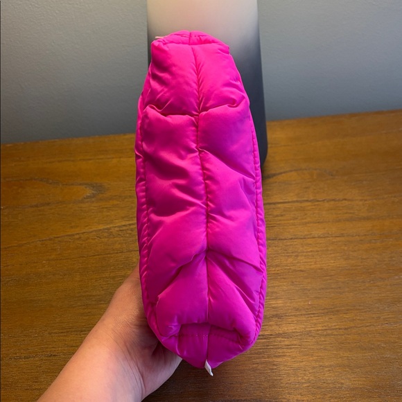 Aerie Puff Love Pouch in Hot Pink - Picture 11 of 13